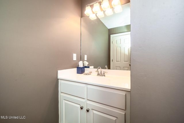 628 Kinsington Court, Ridgeland, MS 39157