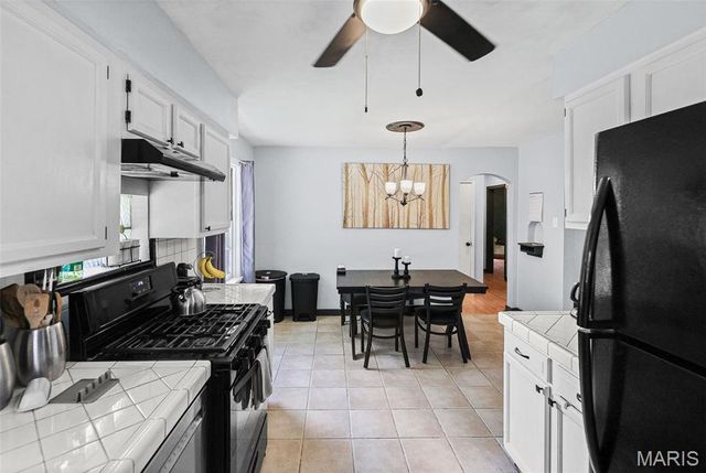 306 Roberta Avenue, St Louis, MO 63135