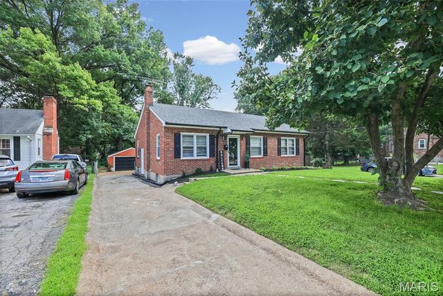 306 Roberta Avenue, St Louis, MO 63135