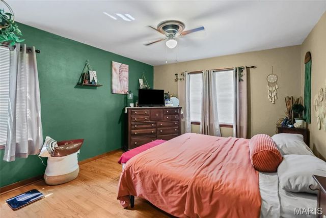 306 Roberta Avenue, St Louis, MO 63135