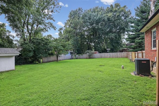 306 Roberta Avenue, St Louis, MO 63135