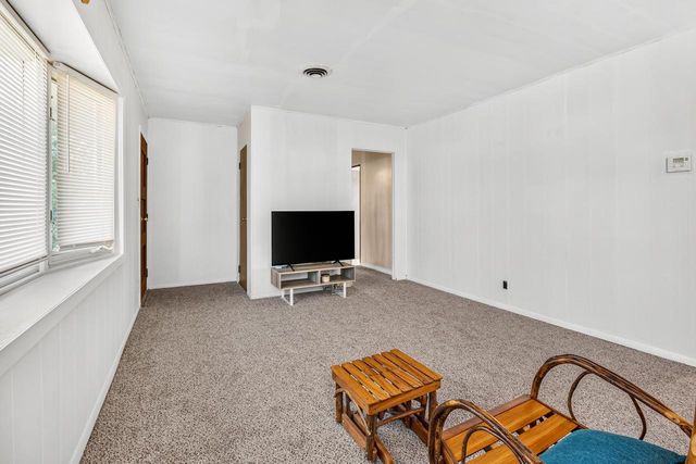 7227 S 37th PLACE, Franklin, WI 53132