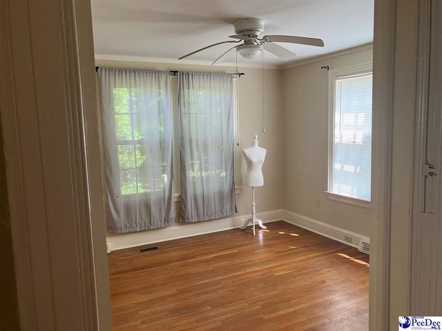 115 Carolina Ave, Lake City, SC 29560