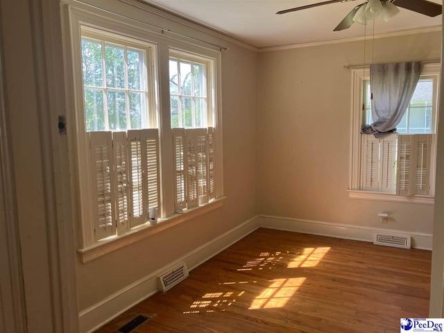 115 Carolina Ave, Lake City, SC 29560