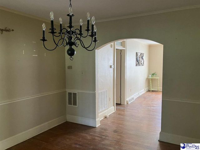 115 Carolina Ave, Lake City, SC 29560