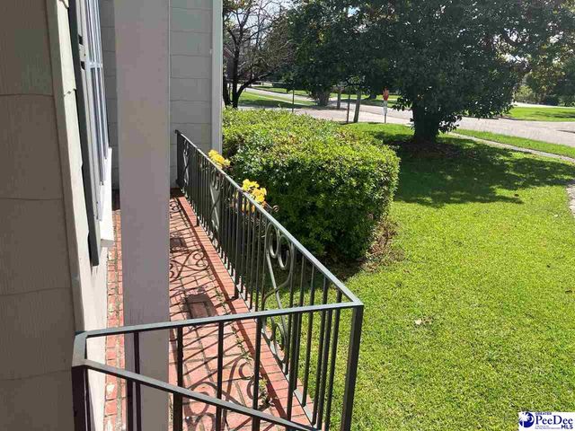 115 Carolina Ave, Lake City, SC 29560