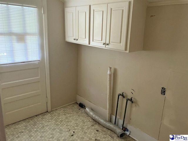 115 Carolina Ave, Lake City, SC 29560