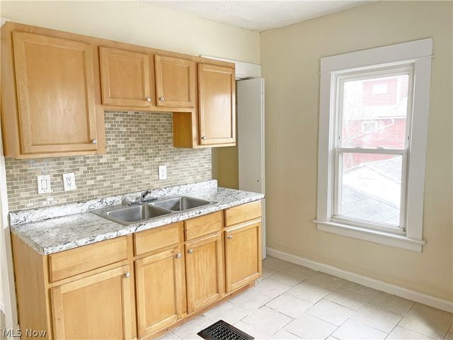 4309 E 128th Street, Cleveland, OH 44105