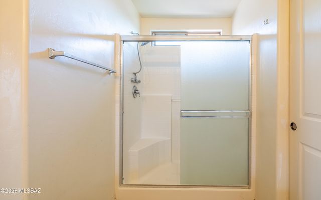 2739 S Pantano Edge Drive, Tucson, AZ 85730