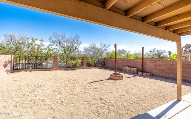 2739 S Pantano Edge Drive, Tucson, AZ 85730