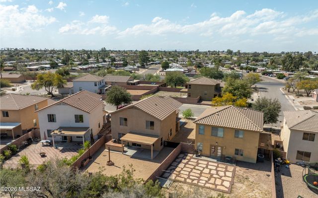 2739 S Pantano Edge Drive, Tucson, AZ 85730