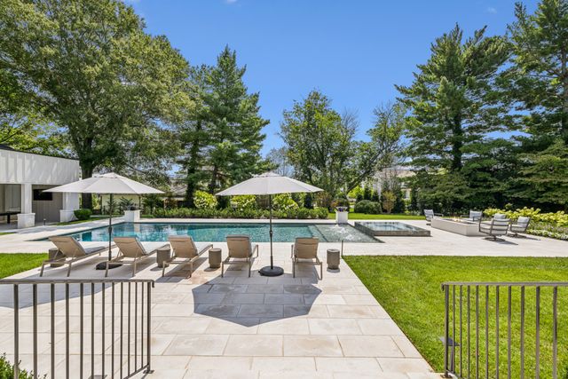 7004 Crews Ln, Brentwood, TN 37027