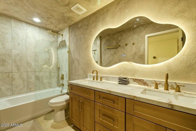 740 N ORACLE --, Mesa, AZ 85203