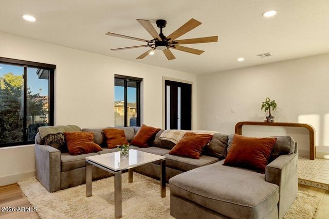 740 N ORACLE --, Mesa, AZ 85203