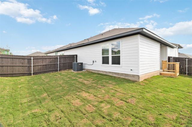 1020 Staglin ST A, Buda, TX 78610