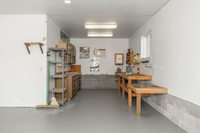 15902 Water Gap Road, Williams, OR 97544