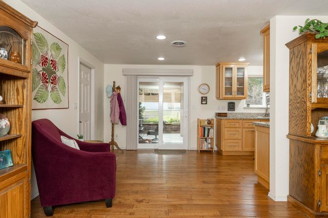 15902 Water Gap Road, Williams, OR 97544