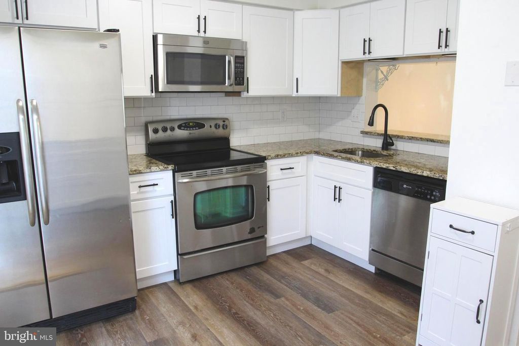 Image 17 of property listing at 8235 GREAT BEND RD, Glen Burnie, MD 21061