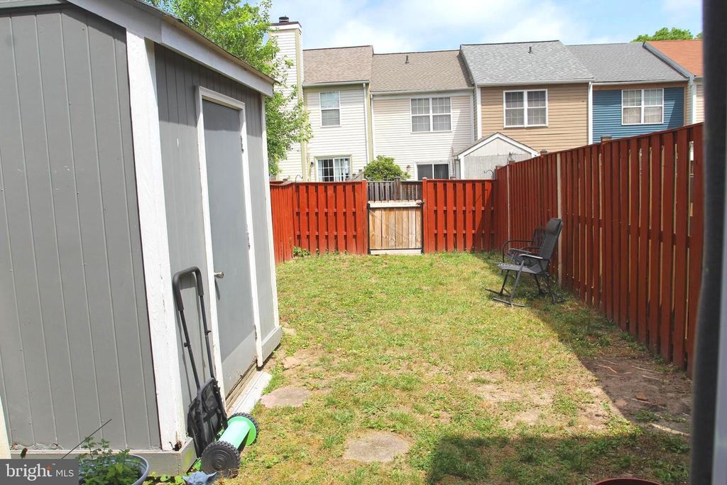 Image 34 of property listing at 8235 GREAT BEND RD, Glen Burnie, MD 21061