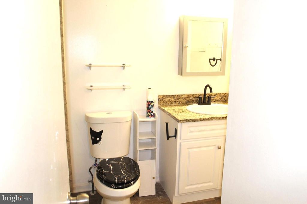 Image 8 of property listing at 8235 GREAT BEND RD, Glen Burnie, MD 21061