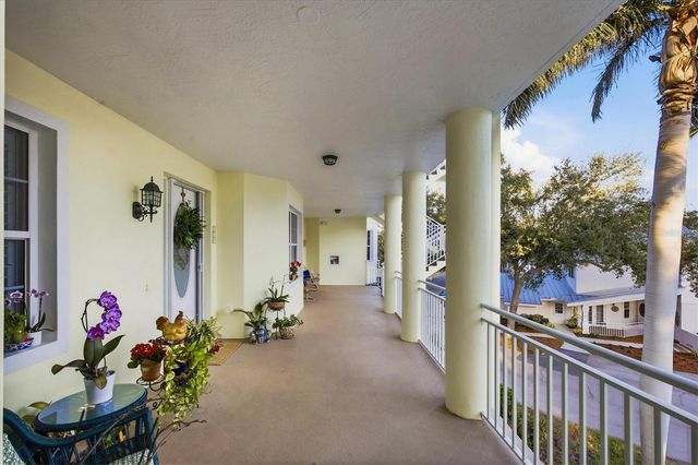 232 HIDDEN BAY DRIVE 303, Osprey, FL 34229