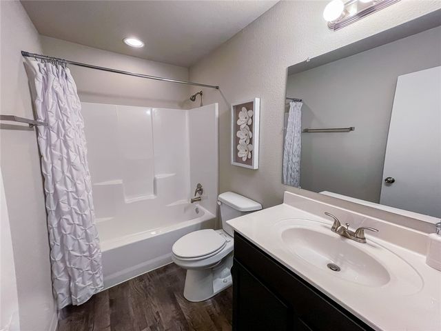 1028 Hilda Lane, Elkins, AR 72727