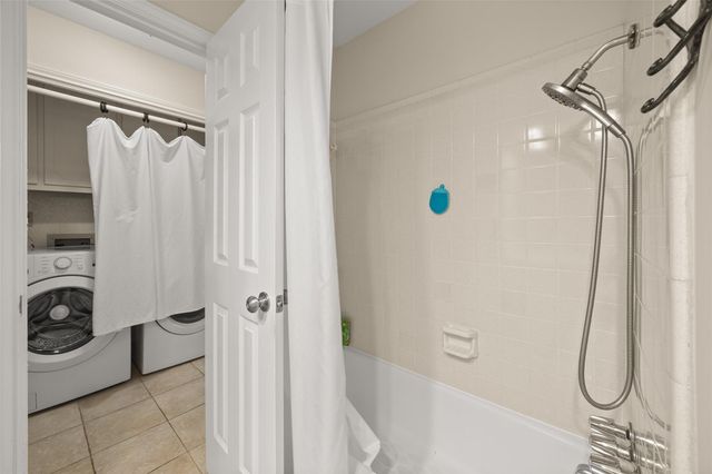 4836 TRAIL CREST CIR, Austin, TX 78735