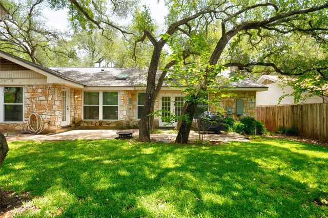 4836 TRAIL CREST CIR, Austin, TX 78735