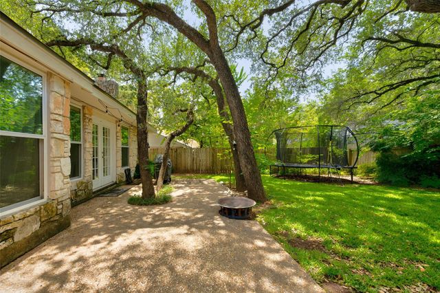 4836 TRAIL CREST CIR, Austin, TX 78735