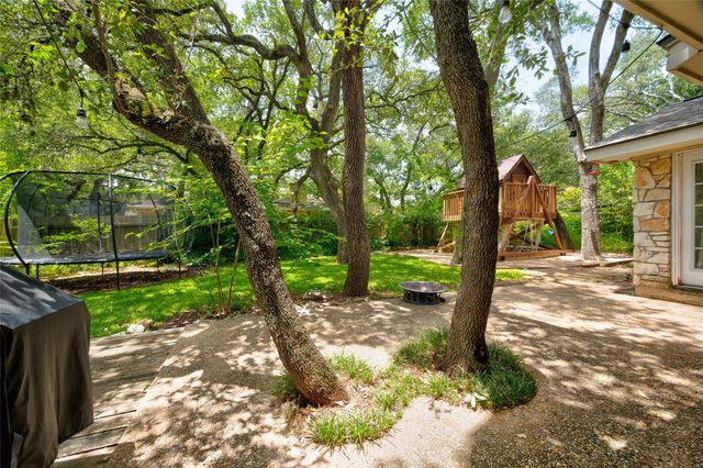 4836 TRAIL CREST CIR, Austin, TX 78735