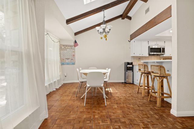 4836 TRAIL CREST CIR, Austin, TX 78735