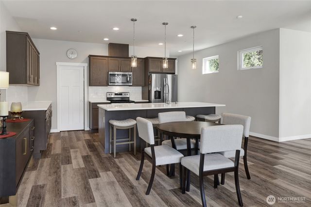 1306 Digby Place, Mount Vernon, WA 98274