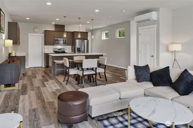 1306 Digby Place, Mount Vernon, WA 98274