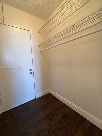 7051 Environ Blvd 632, Lauderhill, FL 33319