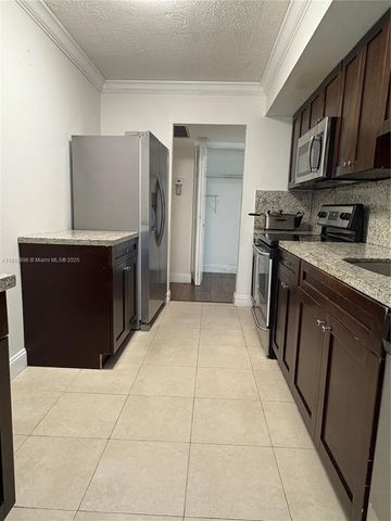 7051 Environ Blvd 632, Lauderhill, FL 33319