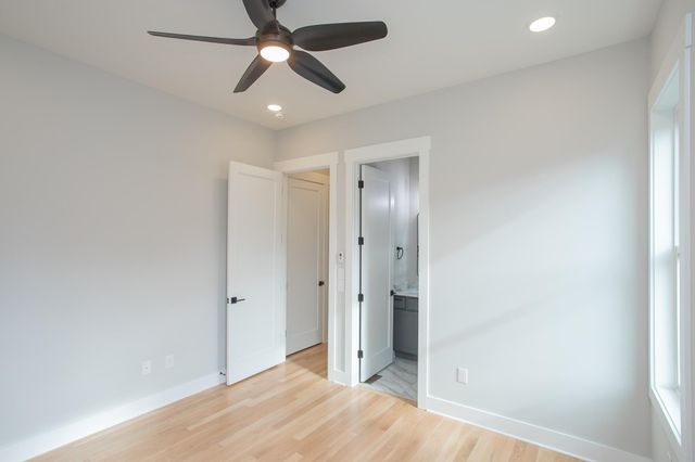 1611 Century St, Nashville, TN 37208