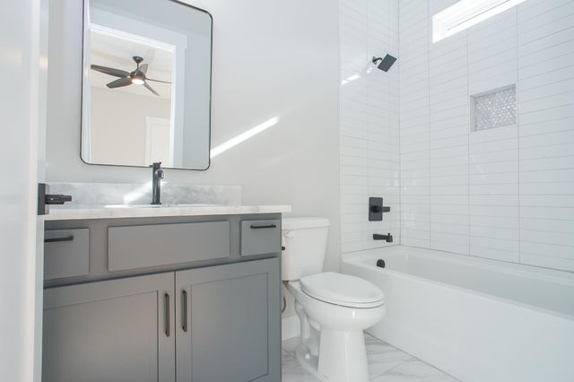 1611 Century St, Nashville, TN 37208