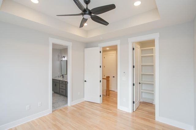 1611 Century St, Nashville, TN 37208