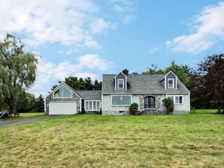 94 South Street, Morris, CT 06763