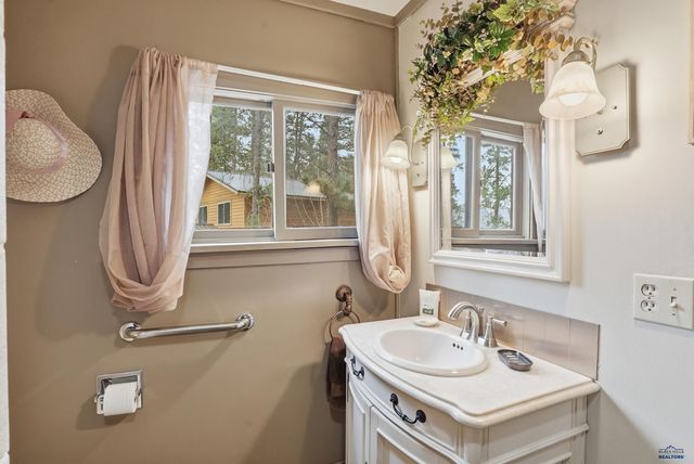 21179 LOOKOUT TRAIL, Lead, SD 57754