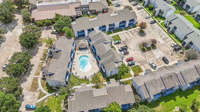 13155 Walden Road 235, Montgomery, TX 77356