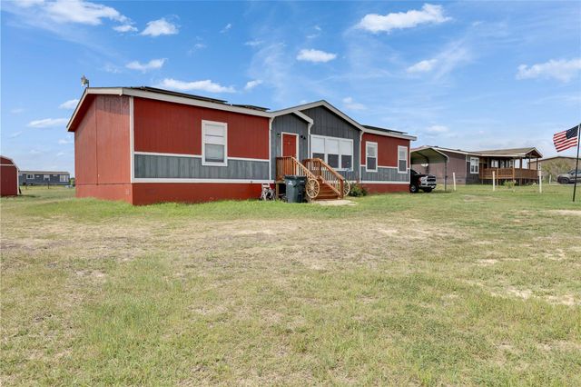 183 Alma LN, Niederwald, TX 78640