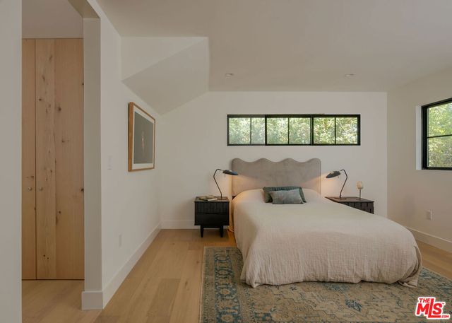 4901 Loleta Avenue, Los Angeles, CA 90041