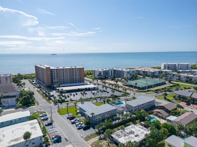 425 TYLER AVENUE 4B, Cape Canaveral, FL 32920