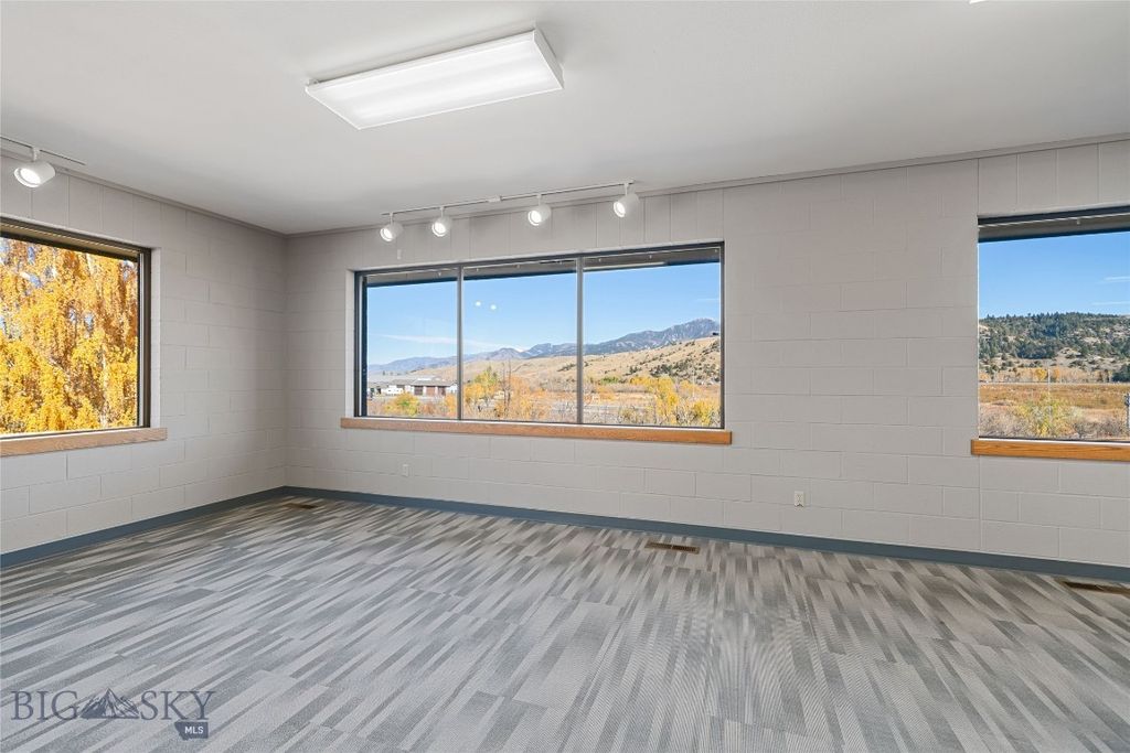 215 Haggerty Lane, Bozeman, MT 59715 photo 13