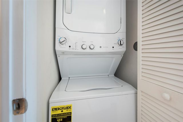 41 SE 5th Street 1315, Miami, FL 33131