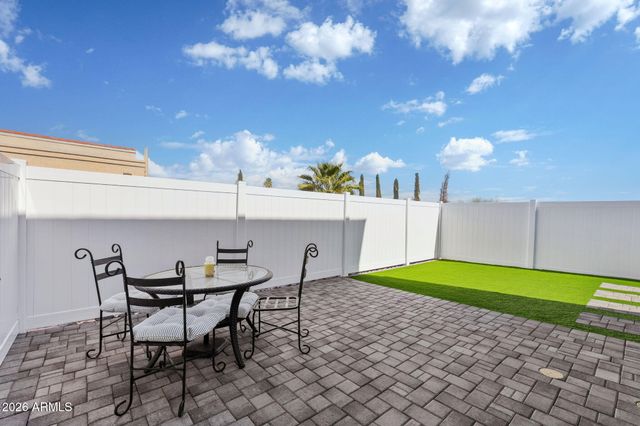 16714 E ALMONT Drive 4, Fountain Hills, AZ 85268