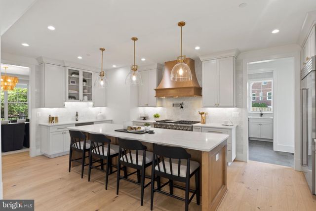4 SEDGWICK LN, North Bethesda, MD 20852