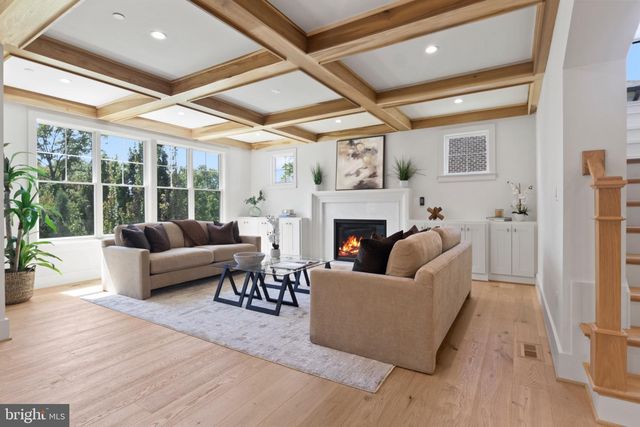 4 SEDGWICK LN, North Bethesda, MD 20852