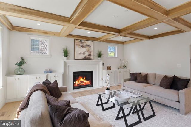 4 SEDGWICK LN, North Bethesda, MD 20852